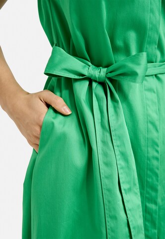 Milano Italy Ärmelloses Midikleid mit Bindegürtel in Grün