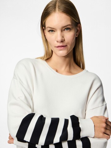 PIECES Knit dress 'Penelope' in White