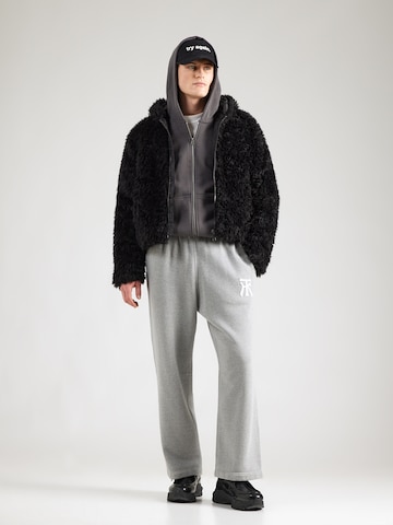 AMBUSH Loosefit Kalhoty 'TK' – šedá