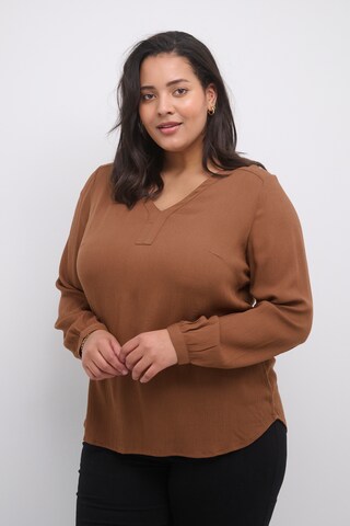 KAFFE CURVE Blouse 'Cami' in Bruin: voorkant