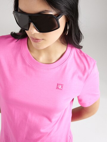 Calvin Klein Jeans T-Shirt in Pink