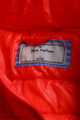 Blue Motion Jacket & Coat in L in Red
