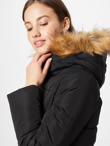 Lindex Χειμερινό παλτό σε μαύρο