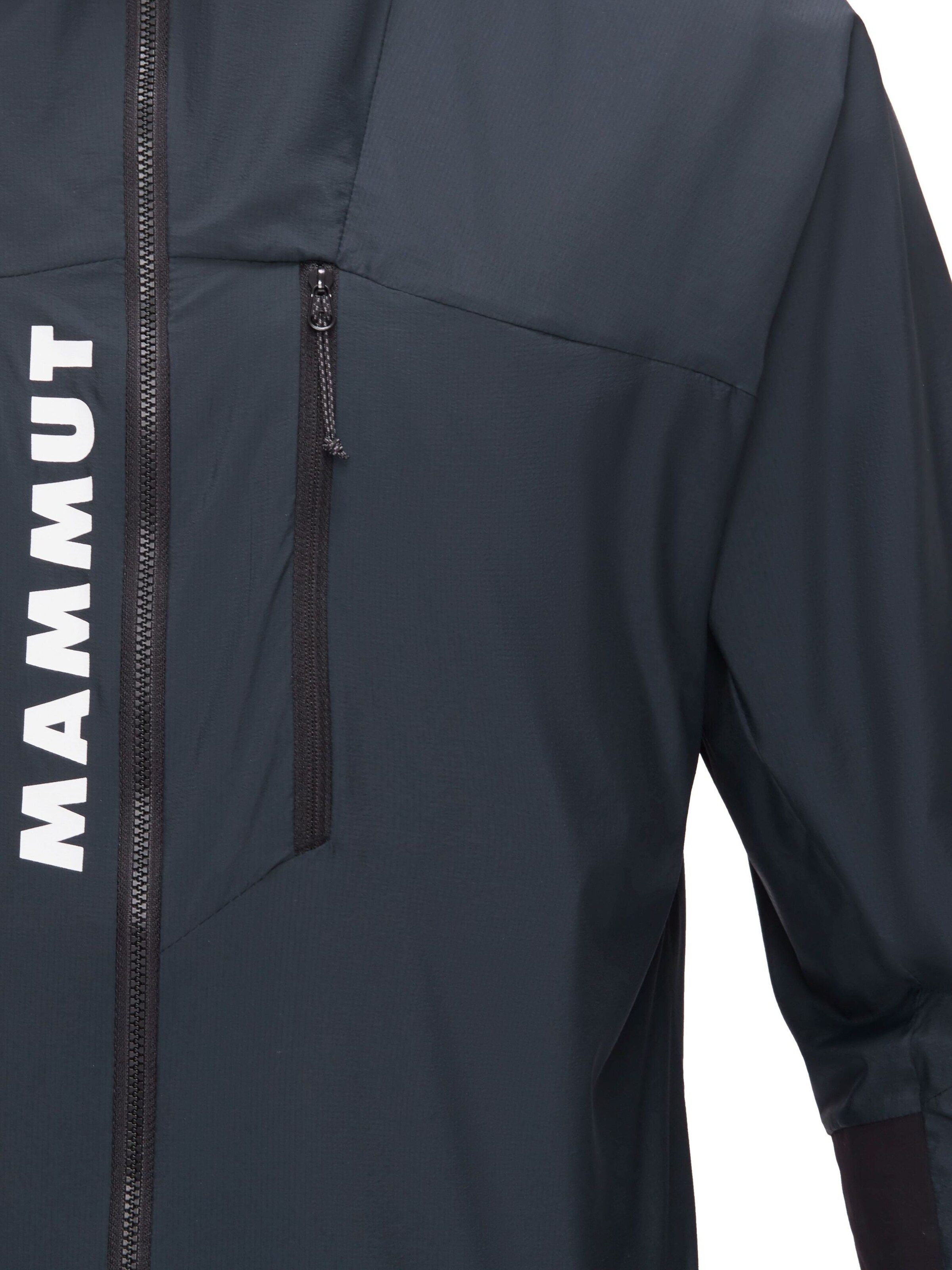 MAMMUT Athletic Jacket in Grey