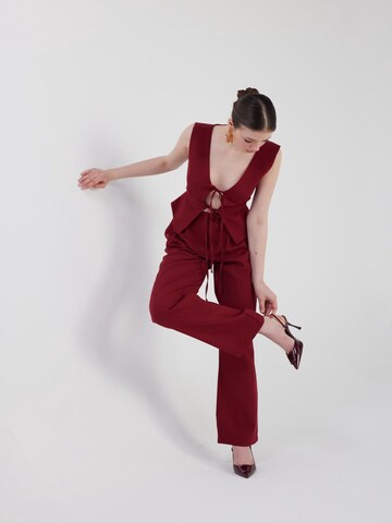 Loosefit Pantalon à pince HOLLY LOLLY en rouge