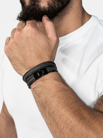 Bracelet 'Wrap' SERASAR en noir