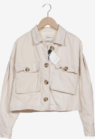 Bershka Jacket & Coat in XS in White: front