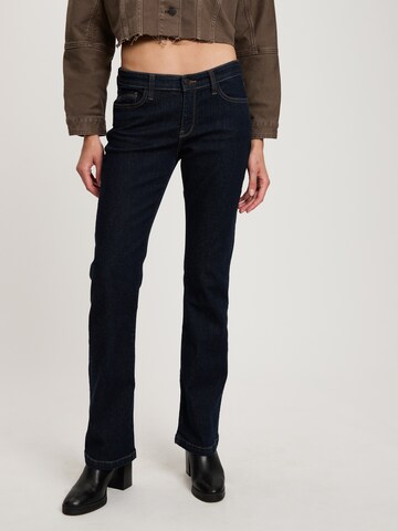 CROSS JEANS Boot cut Jeans 'Lauren' in Blue: front