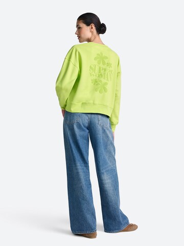 Rich & Royal - Sweatshirt em verde