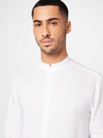 balta HUGO Standartinis modelis Marškiniai 'Elvory'
