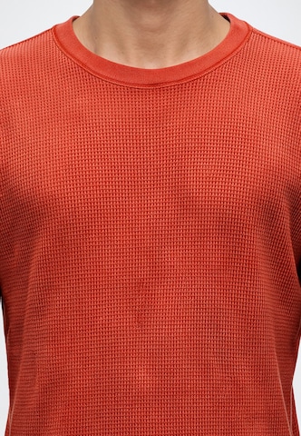 T-Shirt HOLLISTER en rouge : devant