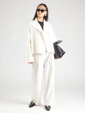 REMAIN - Chaqueta de entretiempo en blanco