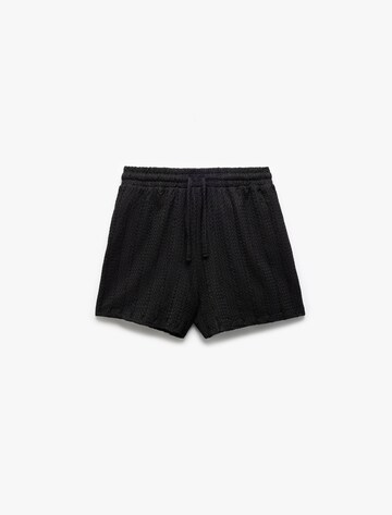 Koton Loosefit Shorts in Schwarz