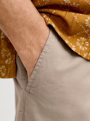 JACK & JONES Loosefit Chino nadrág 'JPSTACE VANCE' - barna