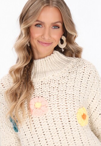 IZIA Υπερμέγεθες πουλόβερ σε λευκό