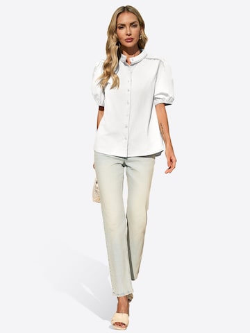 balta Imily Bela Palaidinė