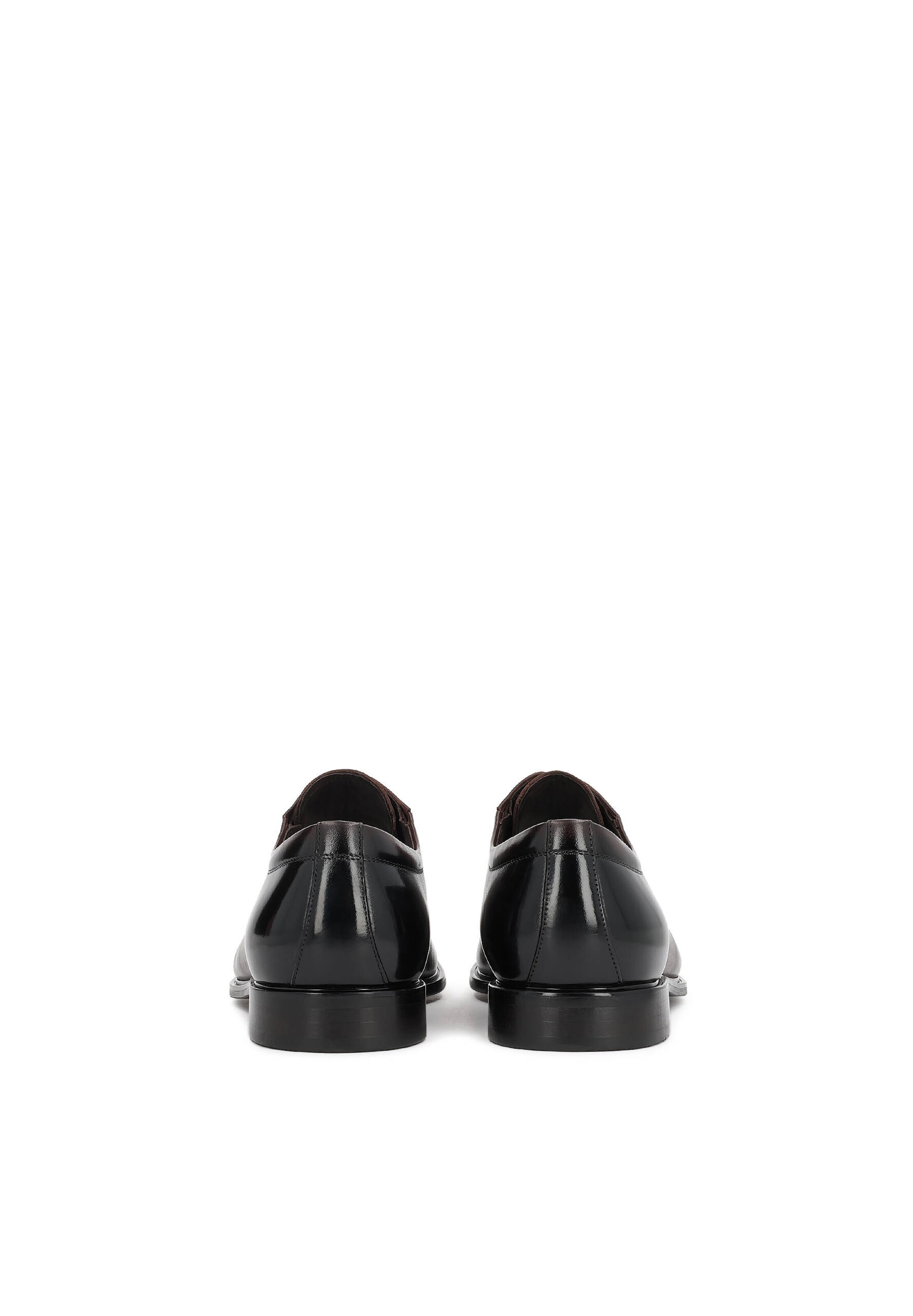 Scarpa stringata di Kazar in marrone