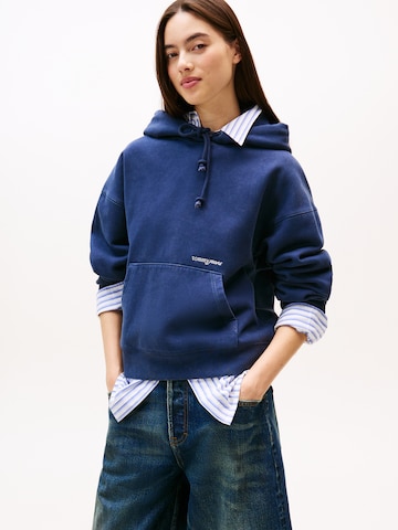 Sweat-shirt Tommy Jeans en bleu : devant
