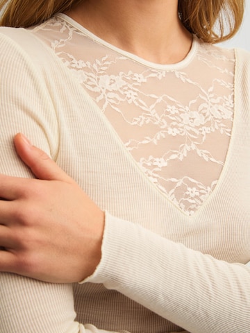 CALIDA Onderhemd 'Silky Wool Glam' in Beige