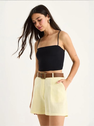 Regular Pantalon à pince Bianco Lucci en jaune