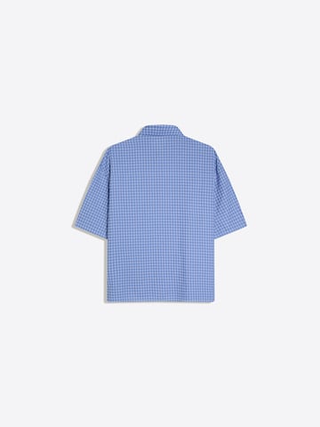 Bershka Comfort fit Koszula w kolorze niebieski