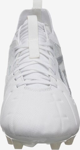 UMBRO Soccer Cleats 'Tocco II Pro' in White