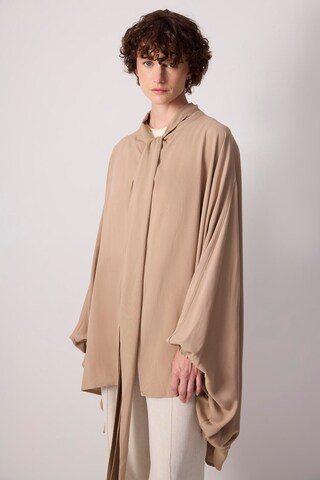 Kimono Touche Prive en beige : devant