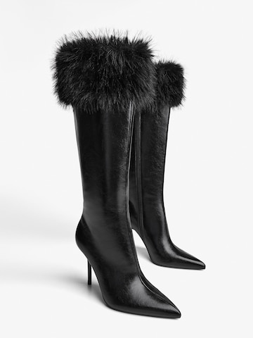 Bershka Saappaat värissä musta