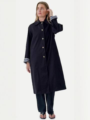 Cappotto di mezza stagione ' Livia ' di TEESHOPPEN in nero