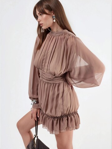 Abito di MSN Collection in beige
