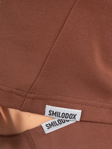 Smilodox Funktionsshirt 'Advance Pro' in Braun