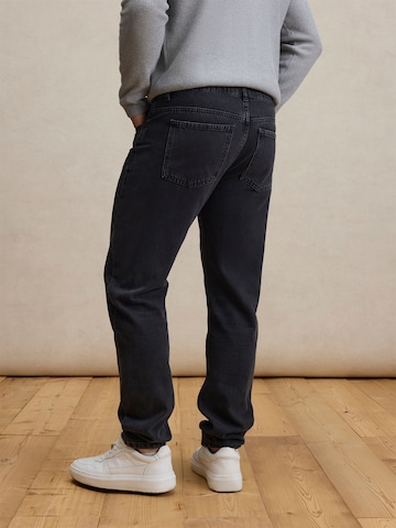 DAN FOX APPAREL regular Τζιν 'Carlo' σε γκρι