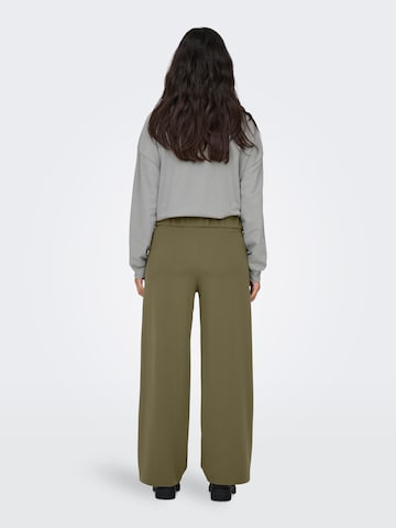 JDY - Pierna ancha Pantalón plisado 'JDYGEGGO' en verde