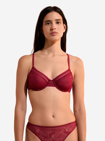 Classique Soutien-gorge 'Aura' ETAM en rouge : devant