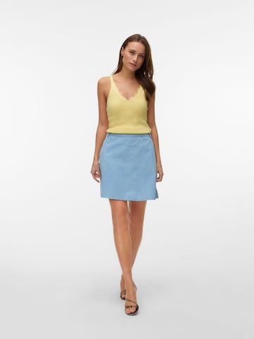 VERO MODA Gebreide top 'AWVILJA' in Geel