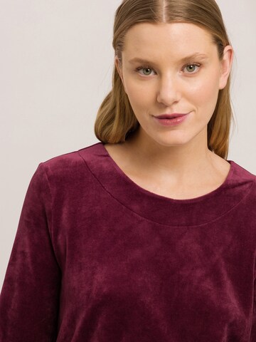 Hanro Sweatshirt ' Favourites ' in Rood