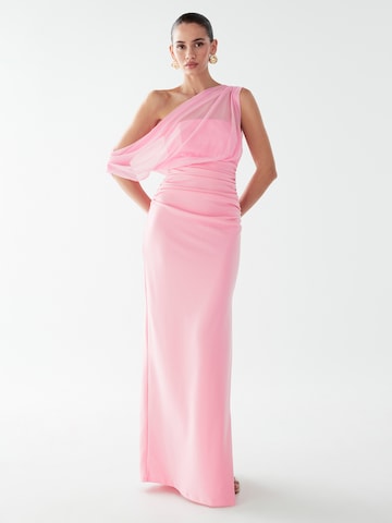 Rochie de seară 'Frea' de la BWLDR pe roz