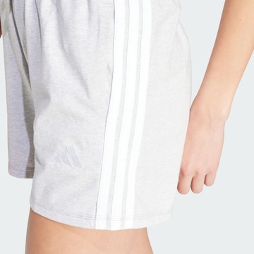 Regular Pantalon de sport 'Essentials' ADIDAS SPORTSWEAR en gris