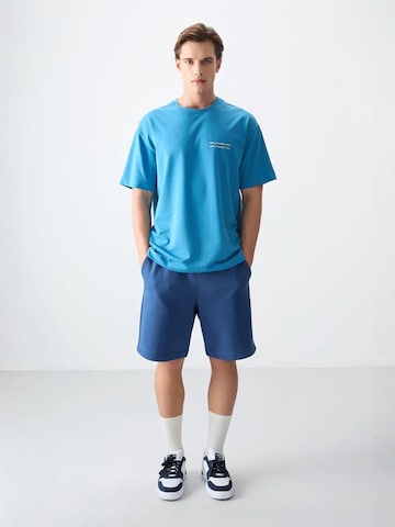 Tommy Life T-Shirts in Blau