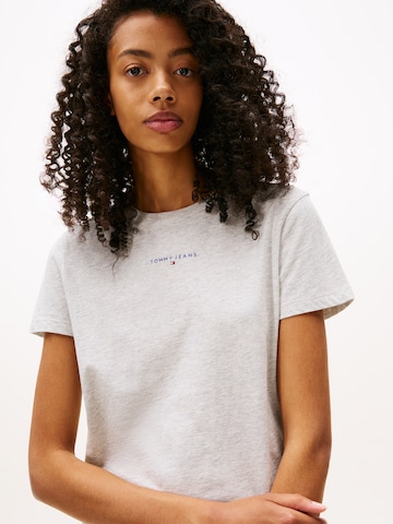 Tommy Jeans Тениска в сиво