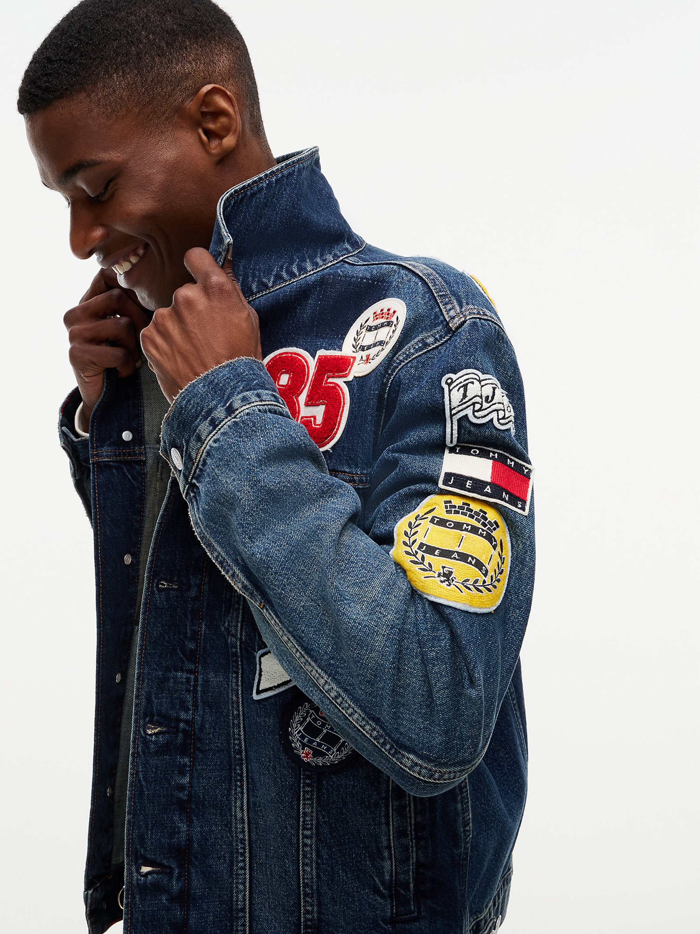 Tommy Jeans Tussenjas in Blauw