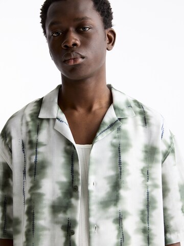 Pull&Bear Regular fit Button Up Shirt in Green