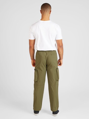 regular Pantaloni cargo 'Squadron' di ELLESSE in verde