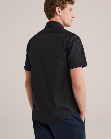 WE Fashion Slim Fit Hemd in Schwarz
