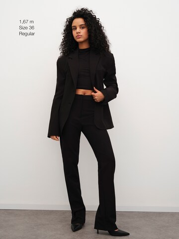 RÆRE by Lorena Rae Slim fit Trousers in Black