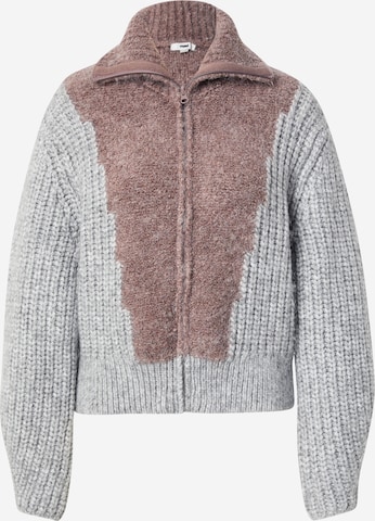 pilka Mavi Kardiganas: priekis