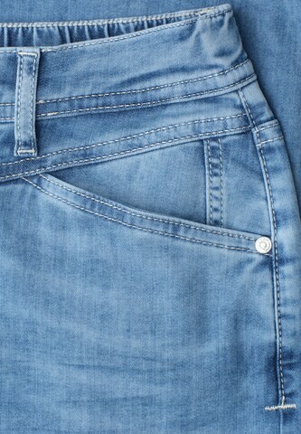 STREET ONE Tapered Jeans in Blau