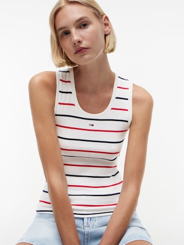 Top 'ESSENTIAL' di Tommy Jeans in beige