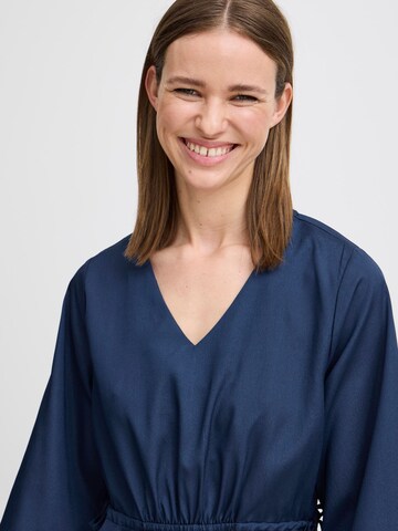 Robe b.young en bleu