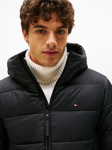 TOMMY HILFIGER - Casaco de inverno em preto